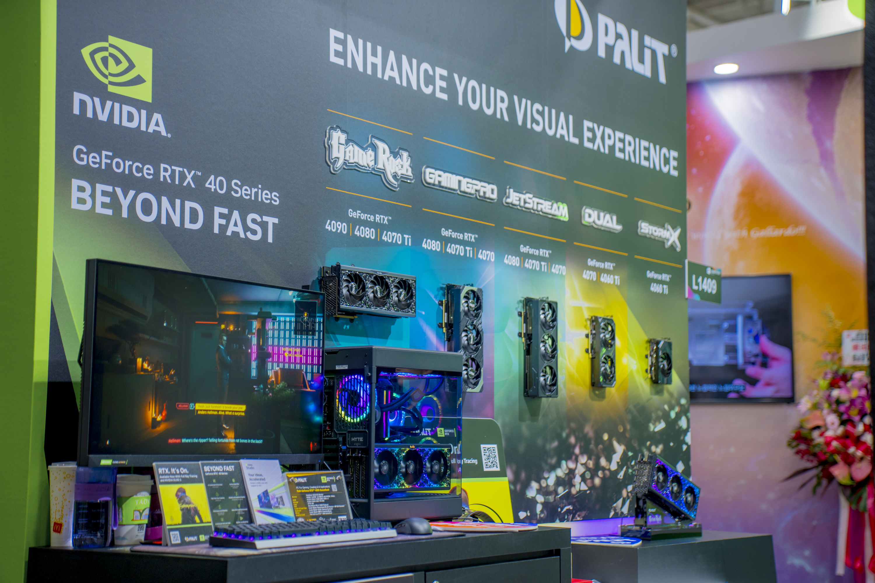 COMPUTEX 2023 GeForce RTX ノート PC や Studioノート PC および GPU を多数展示。GSYNC と