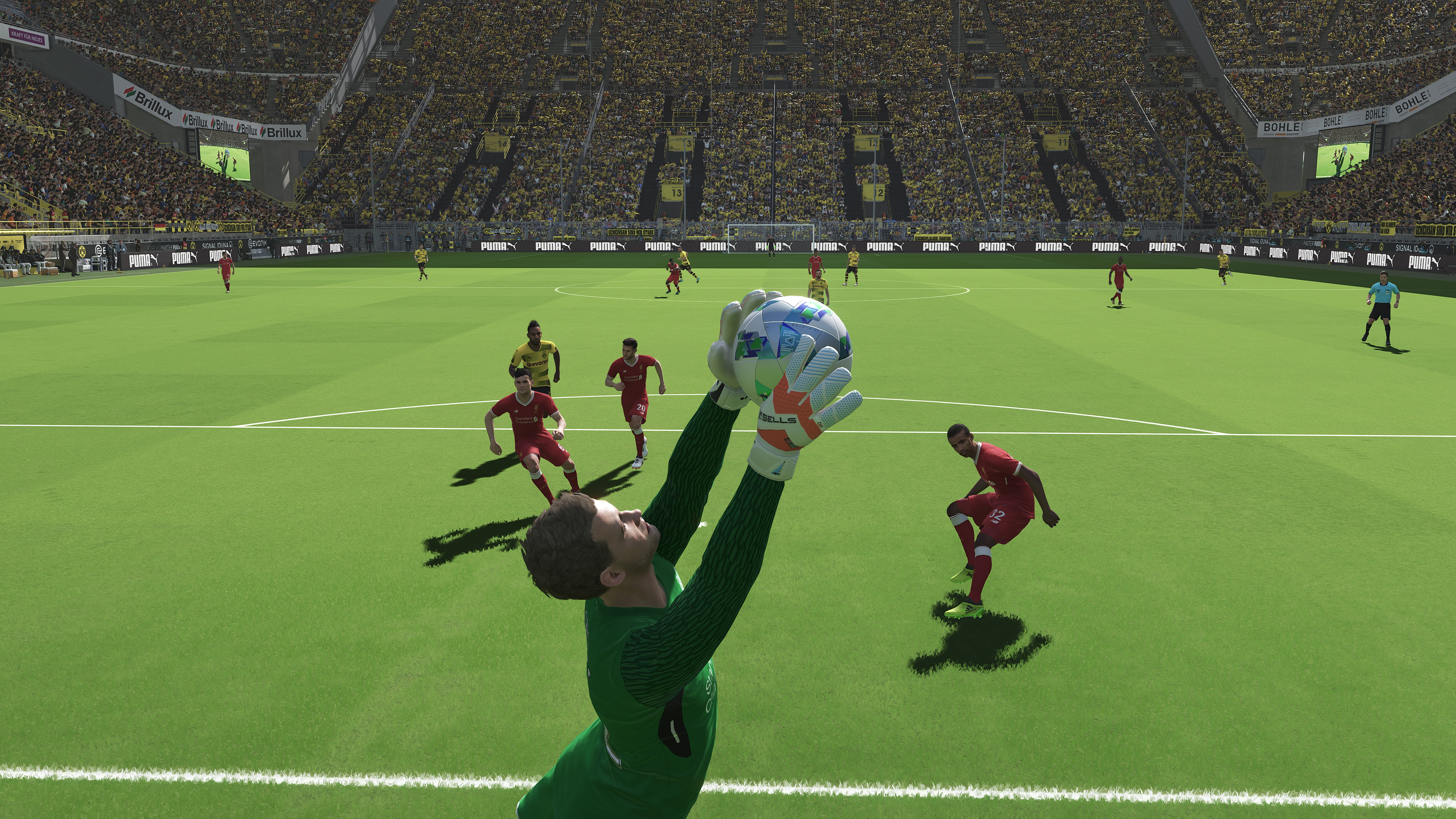 Pro Evolution Soccer 2018 Capture The Beautiful Game From Any Angle
