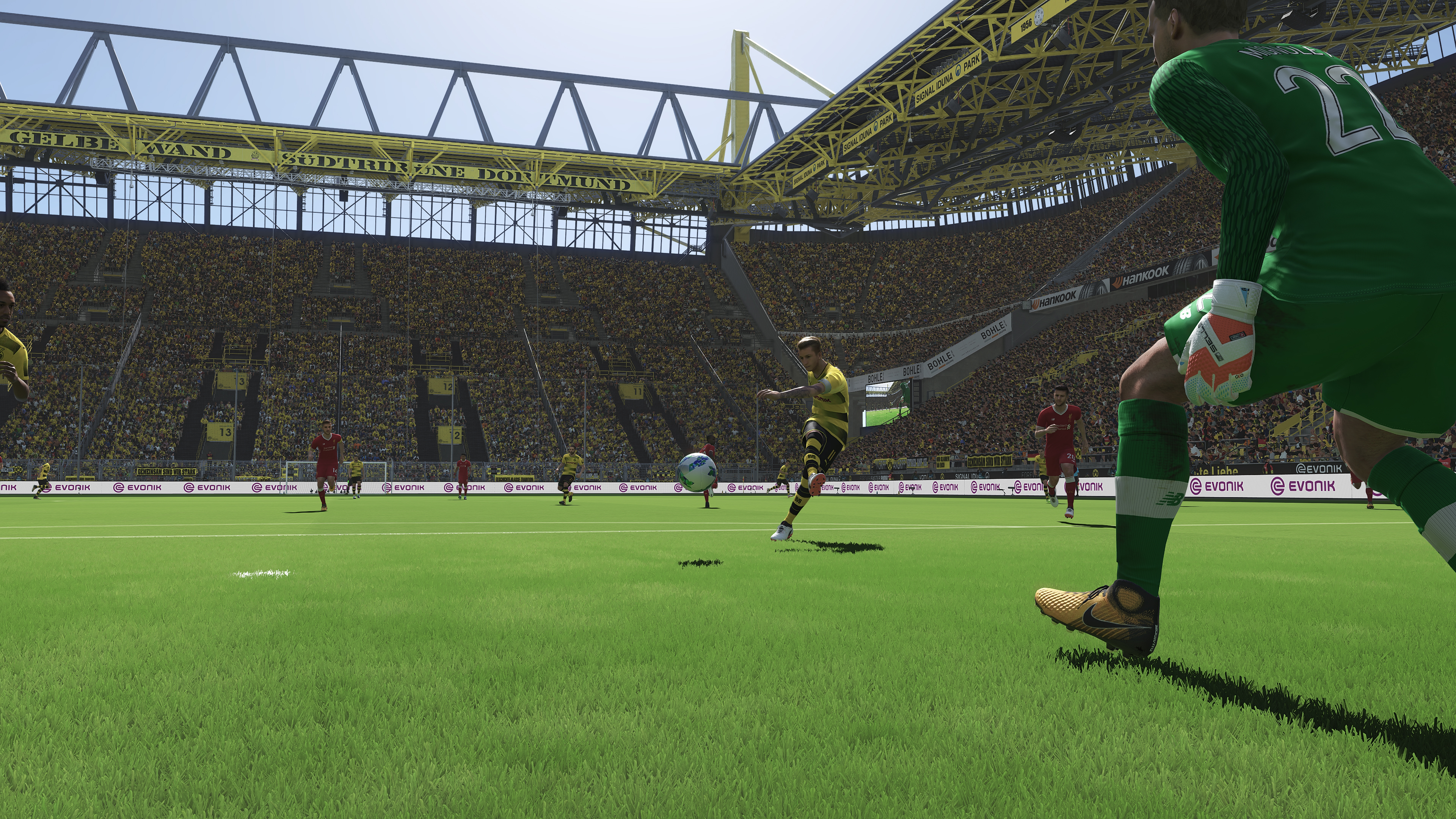 Pro Evolution Soccer 2018 Capture The Beautiful Game From Any Angle