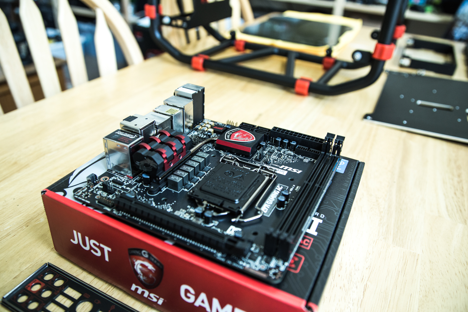 Core graphic. MSI z97i Gaming AC LGA 1150. Материнская плата MSI z97i Gaming AC. DFI motherboard Box. GEFORCE Box.